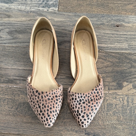 Leopard Print Flats​ - Picture 2 of 4
